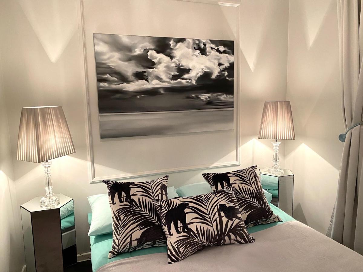Dream Boutique Apartment 42M2 In The Heart Of Cracow Old Town クラクフ エクステリア 写真