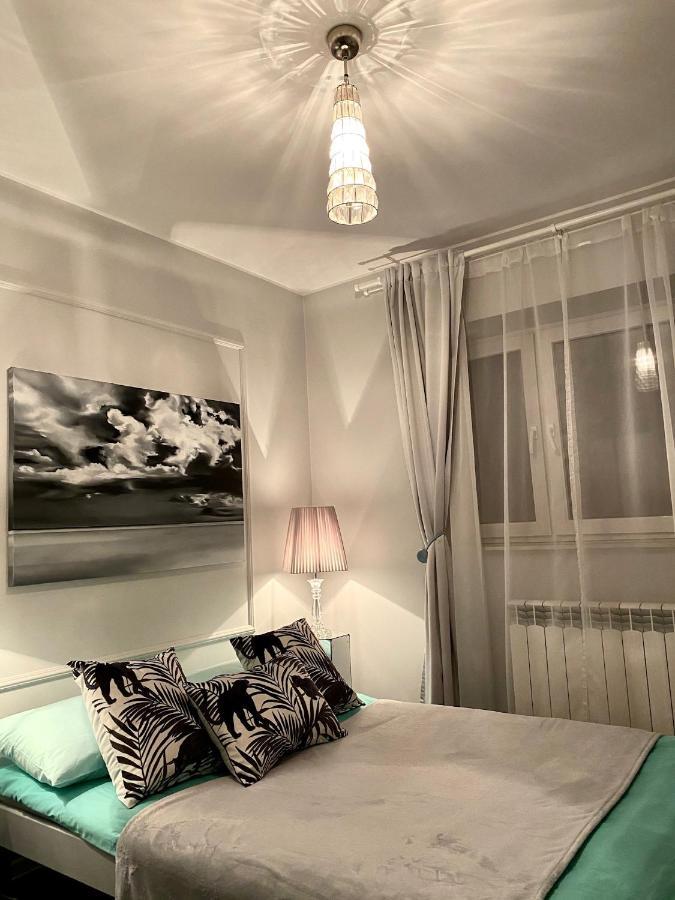 Dream Boutique Apartment 42M2 In The Heart Of Cracow Old Town クラクフ エクステリア 写真
